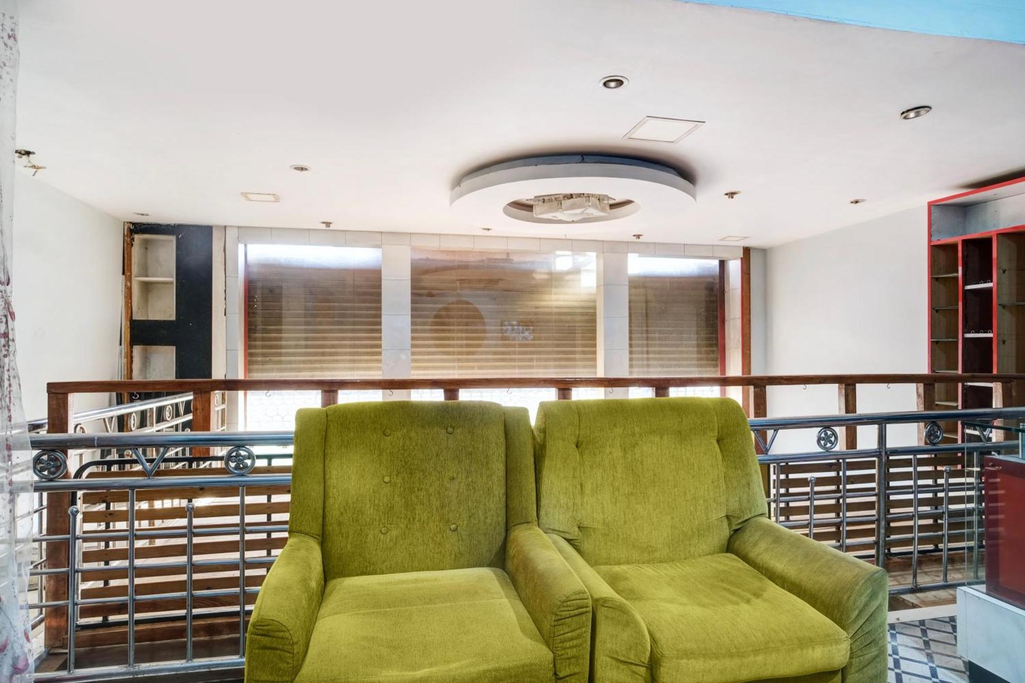 Hotel O Noonmati Guwahati Formerly Hotel Sundari Nunmati Екстериор снимка